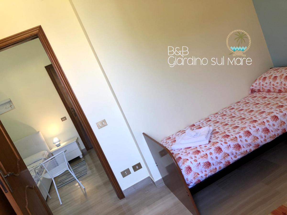 Bed and Breakfast Giardino Sul Mare Patti Exterior foto